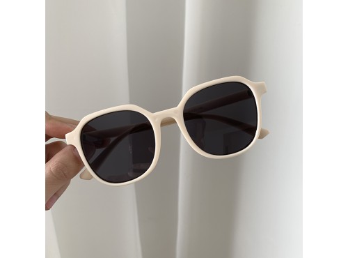 Daily casual sunglasses Daily casual sunglas...